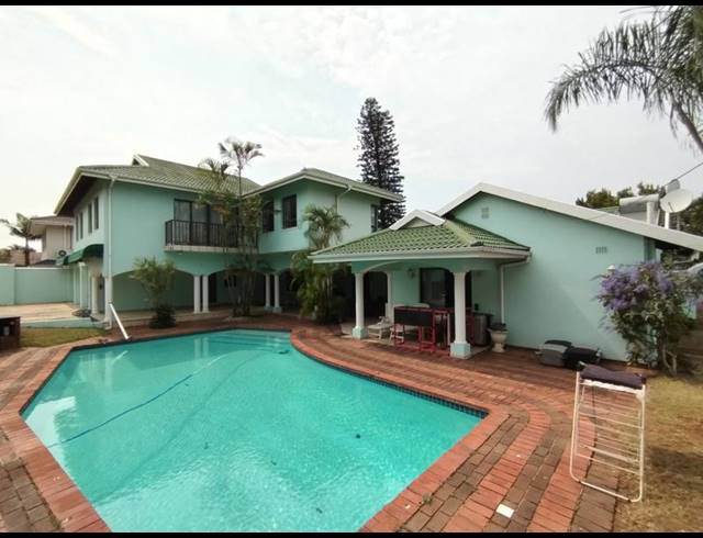 6 BEDROOM HOUSE FOR SALE IN HERRWOOD PARK